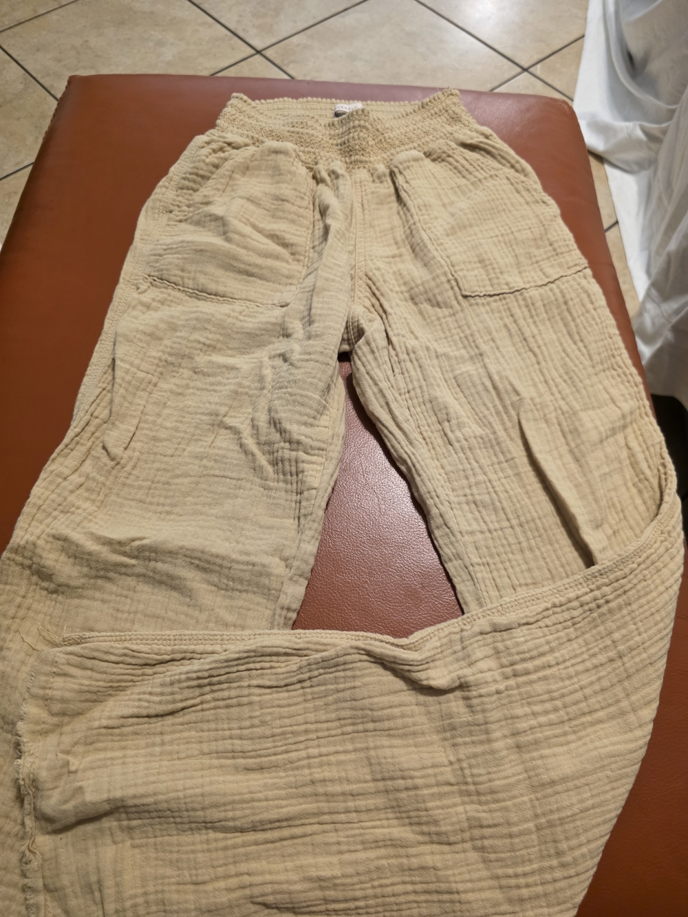 Sincerely Jules Men's Gauze Joggers - Beige